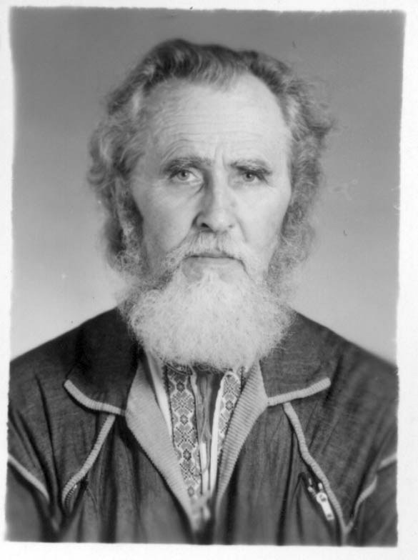 Олесь Бердник